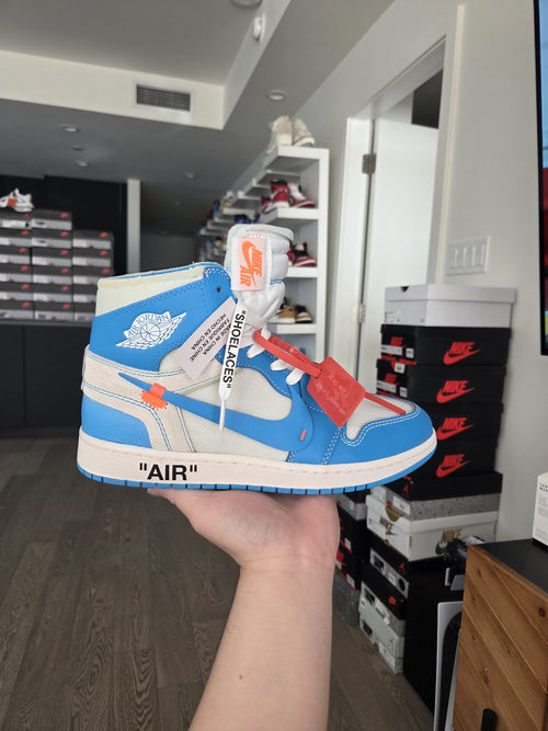 Air Jordan 1 x Off-White ‘University Blue’ Retro High ( Slight oxidized )