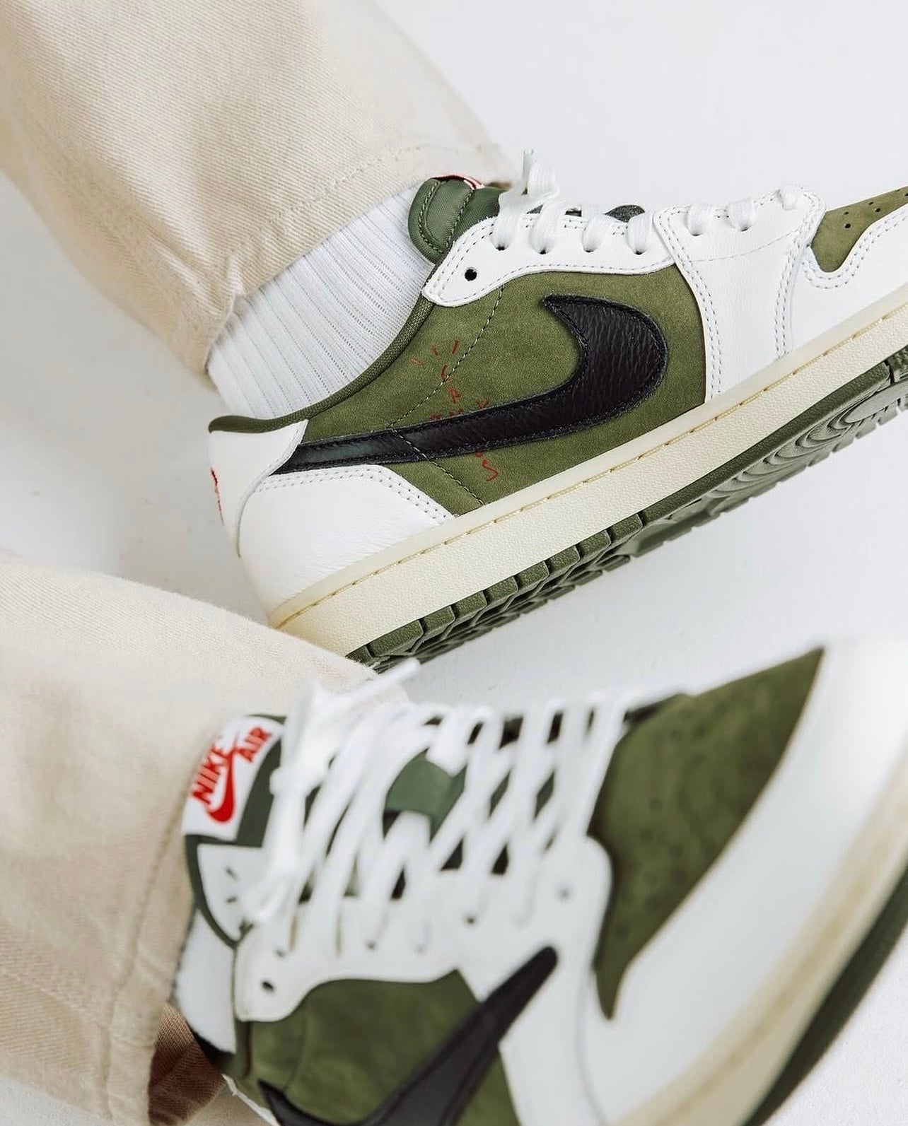 Air Jordan 1 x Travis Scott ‘Medium Olive’ Low